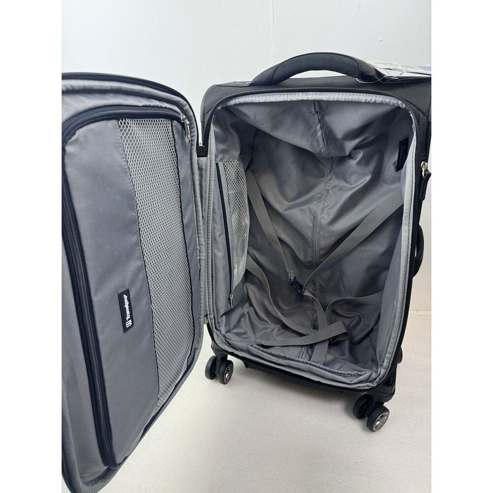 Travelpro WalkAbout 7 Carry-on Spinner Suitcase Luggage - Picture 8 of 8